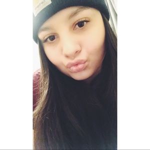 Meet your Posher, Aracely